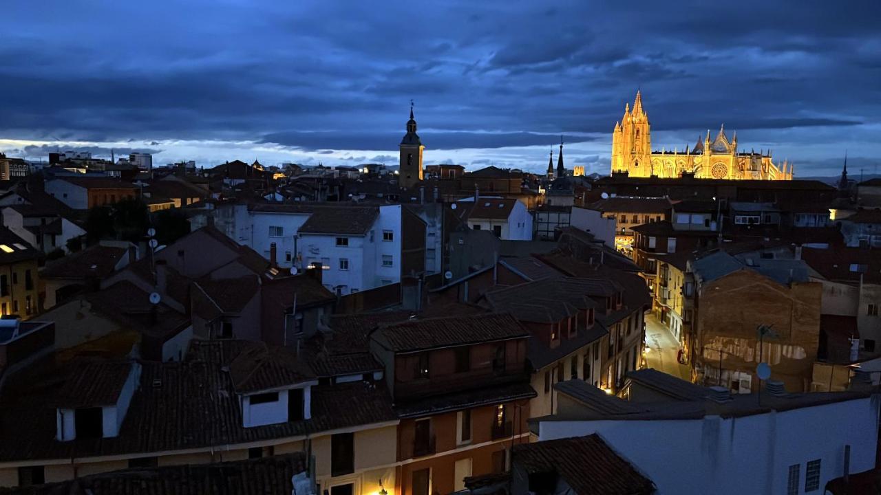 The View - Apartamento Reformado Con Vistas A La Catedral - Leonapartamentos Exteriör bild